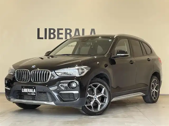 ＢＭＷ Ｘ１ xDrive 18d xライン 熊本県 2019(令1)年 3.3万km 黒 ・スマートキー/・プッシュスタート/・インテリジェントセーフティ/・PDC自動起動/・パーキングアシスト/・クルーズコントロール(追従式)/・ハーフレザーシート/・前席シートヒーター /・純正HDDナビ/　【Bluetooth・USB】/・バックカメラ/・ETC/・パワーバックドア/・LEDヘッドランプ/・フォグランプ/・純正マット