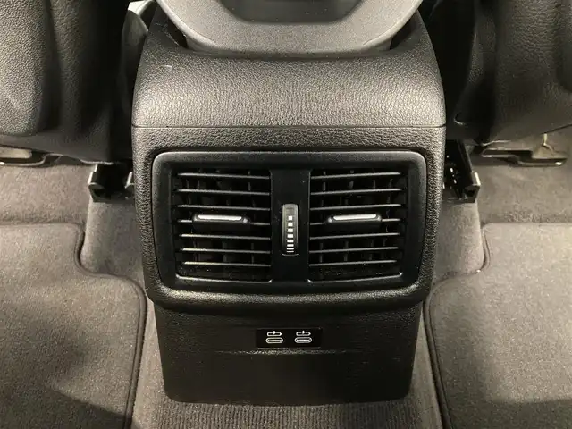 ＢＭＷ Ｘ１ xDrive 18d xライン 熊本県 2019(令1)年 3.3万km 黒 ・スマートキー/・プッシュスタート/・インテリジェントセーフティ/・PDC自動起動/・パーキングアシスト/・クルーズコントロール(追従式)/・ハーフレザーシート/・前席シートヒーター /・純正HDDナビ/　【Bluetooth・USB】/・バックカメラ/・ETC/・パワーバックドア/・LEDヘッドランプ/・フォグランプ/・純正マット