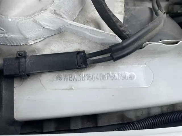 ＢＭＷ ３２０ｉ Mスポーツ 福島県 2013(平25)年 7.4万km アルピンホワイトⅢ 純正HDDナビ/CD/DVD/BT/USB/純正18インチAW(社外AW＋冬タイヤ積込)/リアクリアランスソナー/パワーシート/バックカメラ/クルーズコントロール/パドルシフト/アイドリングストップ/プッシュスタート/ドライブレコーダー/オートライト/キセノンライト/フォグ/リアフォグ/フロアマット/ETC