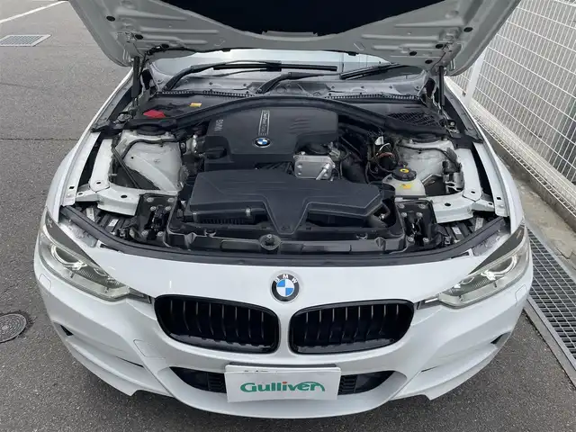 ＢＭＷ ３２０ｉ Mスポーツ 福島県 2013(平25)年 7.4万km アルピンホワイトⅢ 純正HDDナビ/CD/DVD/BT/USB/純正18インチAW(社外AW＋冬タイヤ積込)/リアクリアランスソナー/パワーシート/バックカメラ/クルーズコントロール/パドルシフト/アイドリングストップ/プッシュスタート/ドライブレコーダー/オートライト/キセノンライト/フォグ/リアフォグ/フロアマット/ETC