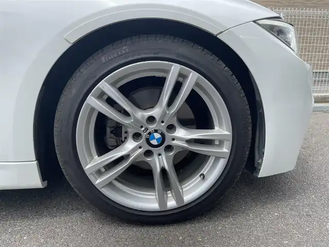 ＢＭＷ ３２０ｉ Mスポーツ 福島県 2013(平25)年 7.4万km アルピンホワイトⅢ 純正HDDナビ/CD/DVD/BT/USB/純正18インチAW(社外AW＋冬タイヤ積込)/リアクリアランスソナー/パワーシート/バックカメラ/クルーズコントロール/パドルシフト/アイドリングストップ/プッシュスタート/ドライブレコーダー/オートライト/キセノンライト/フォグ/リアフォグ/フロアマット/ETC
