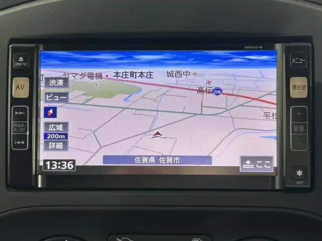 日産 ジューク 15RX タイプV 佐賀県 2011(平23)年 4.4万km ラディアントレッド 純正ナビ(MP310-W)/CD/DVD/ワンセグTV/Bluetooth/純正フロアマット/ハロゲンライト/ヘッドライトレベライザー/リモコンキー /電動格納ミラー/取扱説明書/パワーウィンドウ