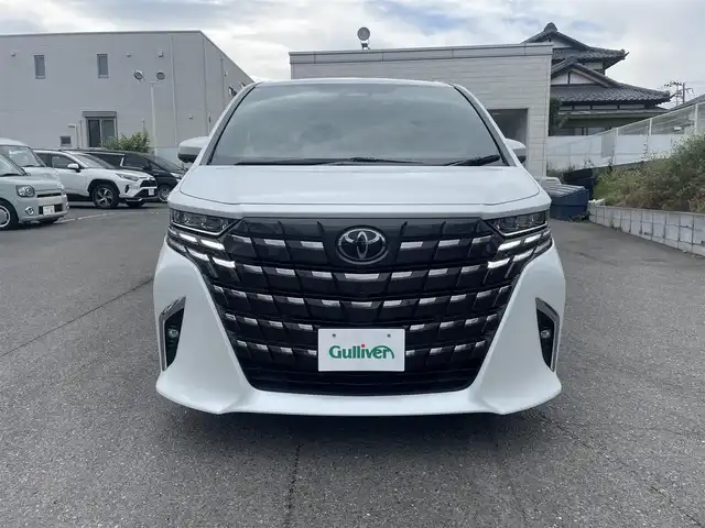トヨタ アルファードハイブリット Z 神奈川県 2024(令6)年 0.4万km パール