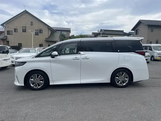 トヨタ アルファードハイブリット Z 神奈川県 2024(令6)年 0.4万km パール