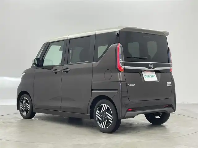 日産 ルークス HWS X プロパイロットED 埼玉県 2023(令5)年 0.6万km フローズンバニラパール/アッシュブラウンM 純正9インチナビ アラウンドビューモニター プロパイロット リアサーキュレーター LEDヘッドライト インテリジェントルームミラー ドライブレコーダー 純正アルミホイール 両側パワースライドドア