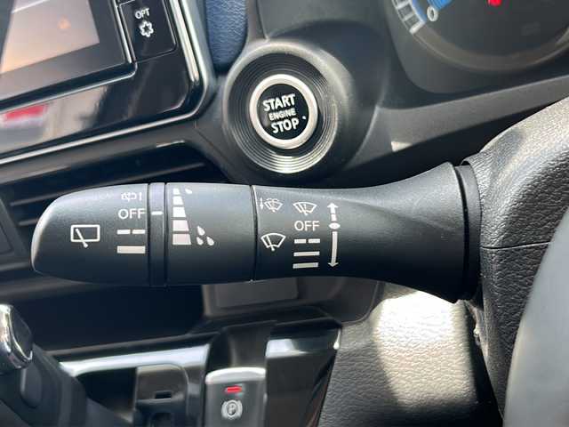 日産 デイズ HWS X プロパイロットED 静岡県 2019(令1)年 2.1万km アッシュブラウン/ソーダブルー 純正ナビ/・CD/DVD/・FM/AM/・Bluetooth/・SD/・フルセグTV/主要装備/・アラウンドビューモニター/・プロパイロット/・ＬＥＤヘッドライト/・サイドカーテンエアバッグ/・アイドリングストップ/・オートホールド/・ＥＴＣ/・横滑り防止装置/・１４インチ純正アルミ/・オートライト