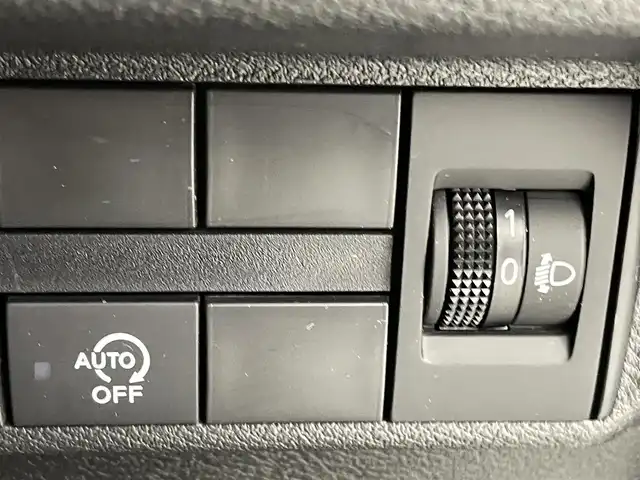日産 デイズ HWS X プロパイロットED 熊本県 2019(令1)年 2.1万km アッシュブラウン/ソーダブルー 純正ナビMM318D-L/・CD/DVD/・FM/AM/・Bluetooth/・SD/・フルセグTV/主要装備/・アラウンドビューモニター/・プロパイロット/・インテリジェントエマージェンシーブレーキ/・車線逸脱警報機能/・車線逸脱防止支援システム/・踏み間違い衝突防止アシスト/・ふらつき警報機能/・標識認識機能/・先行車発進お知らせ機能/・横滑り防止/・アイドリングストップ/・ＬＥＤヘッドライト/・サイドカーテンエアバッグ/・アイドリングストップ/・ＥＴＣ/・１４インチ純正アルミ/・オートライト/スマートキー/プッシュスタート/スペアキー1本/保証書/取扱説明書