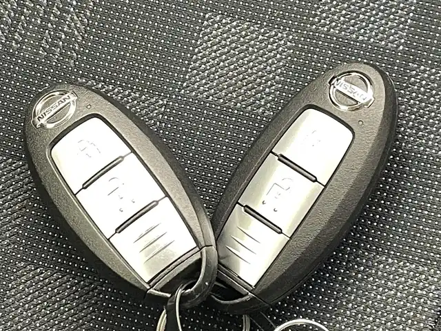 日産 デイズ HWS X プロパイロットED 熊本県 2019(令1)年 2.1万km アッシュブラウン/ソーダブルー 純正ナビMM318D-L/・CD/DVD/・FM/AM/・Bluetooth/・SD/・フルセグTV/主要装備/・アラウンドビューモニター/・プロパイロット/・インテリジェントエマージェンシーブレーキ/・車線逸脱警報機能/・車線逸脱防止支援システム/・踏み間違い衝突防止アシスト/・ふらつき警報機能/・標識認識機能/・先行車発進お知らせ機能/・横滑り防止/・アイドリングストップ/・ＬＥＤヘッドライト/・サイドカーテンエアバッグ/・アイドリングストップ/・ＥＴＣ/・１４インチ純正アルミ/・オートライト/スマートキー/プッシュスタート/スペアキー1本/保証書/取扱説明書