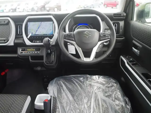 スズキ ハスラー HYBRID X 千葉県 2024(令6)年 0.1万km未満 ピュアホワイトパール/ガンメタリック2トーン デュアルカメラブレーキサポート/レーダークルーズコントロール/アイドリングストップ/前席シートヒーター/純正メモリーナビ/地デジTV/【DVD/CD再生機能　Bluetooth接続】/全方位モニター/革巻きステアリング/ステアリングスイッチ/LEDヘッドライト/フォグライト/ウインカーミラー/リアコーナーセンサー/純正15インチアルミホイル/サイド/カーテンエアバッグ/携帯リモコン