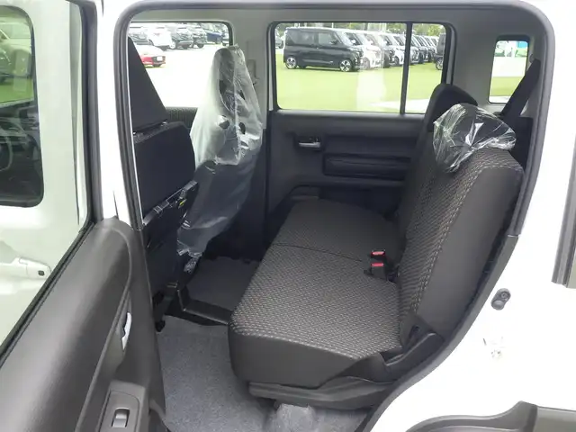 スズキ ハスラー HYBRID X 千葉県 2024(令6)年 0.1万km未満 ピュアホワイトパール/ガンメタリック2トーン デュアルカメラブレーキサポート/レーダークルーズコントロール/アイドリングストップ/前席シートヒーター/純正メモリーナビ/地デジTV/【DVD/CD再生機能　Bluetooth接続】/全方位モニター/革巻きステアリング/ステアリングスイッチ/LEDヘッドライト/フォグライト/ウインカーミラー/リアコーナーセンサー/純正15インチアルミホイル/サイド/カーテンエアバッグ/携帯リモコン