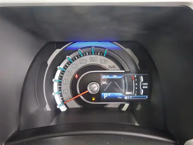 スズキ ハスラー HYBRID X 千葉県 2024(令6)年 0.1万km未満 ピュアホワイトパール/ガンメタリック2トーン デュアルカメラブレーキサポート/レーダークルーズコントロール/アイドリングストップ/前席シートヒーター/純正メモリーナビ/地デジTV/【DVD/CD再生機能　Bluetooth接続】/全方位モニター/革巻きステアリング/ステアリングスイッチ/LEDヘッドライト/フォグライト/ウインカーミラー/リアコーナーセンサー/純正15インチアルミホイル/サイド/カーテンエアバッグ/携帯リモコン