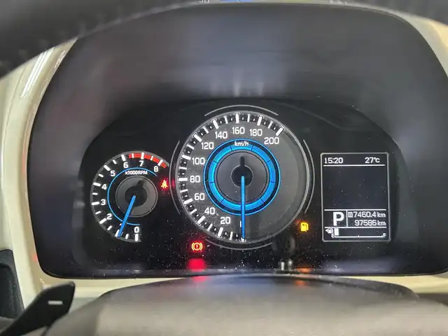 スズキ クロスビー HYBRID MZ 宮崎県 2018(平30)年 9.8万km キャラバンアイボリーパールメタリック/ホワイト 2トーンルーフ /ナビ(CN-RZ83)//TV/CD/DVD/Bluetooth//ビルトインETC//オートライト//純正フロアマット//純正アルミホイール//ドアバイザー