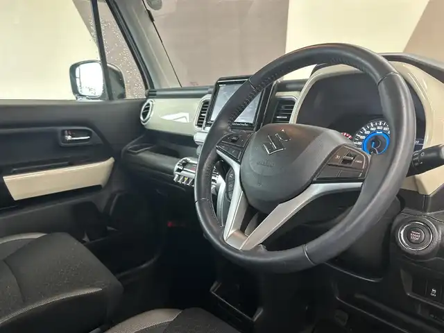 スズキ クロスビー HYBRID MZ 宮崎県 2018(平30)年 9.8万km キャラバンアイボリーパールメタリック/ホワイト 2トーンルーフ /ナビ(CN-RZ83)//TV/CD/DVD/Bluetooth//ビルトインETC//オートライト//純正フロアマット//純正アルミホイール//ドアバイザー
