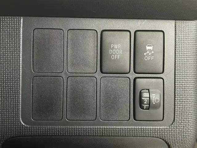 トヨタ ポルテ F アラモード 埼玉県 2014(平26)年 5.8万km クリームベージュ 純正ナビ　フルセグＴＶ　Ｂｌｕｅｔｏｏｔｈ　パワースライドドア　バックカメラ　ＥＴＣ　フォグランプ　スマートキー　プッシュスタート　純正フロアマット　ドアバイザー