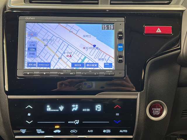 ホンダ フィット 13G FパックコンフォートED 道央・札幌 2016(平28)年 12.7万km プレミアムディープモカパール ４WD/横滑り防止装置/アイドリングストップ/ヘッドライトレベライザー/シートヒーター/純正ナビ/バックカメラ/ワンセグTV/ステアリングスイッチ/ETC/熱線入りフロントウインドウ/ヒーテッドドアミラー/チップアップリヤシート/ドアバイザー/１５インチアルミホイール/純正フロアマット