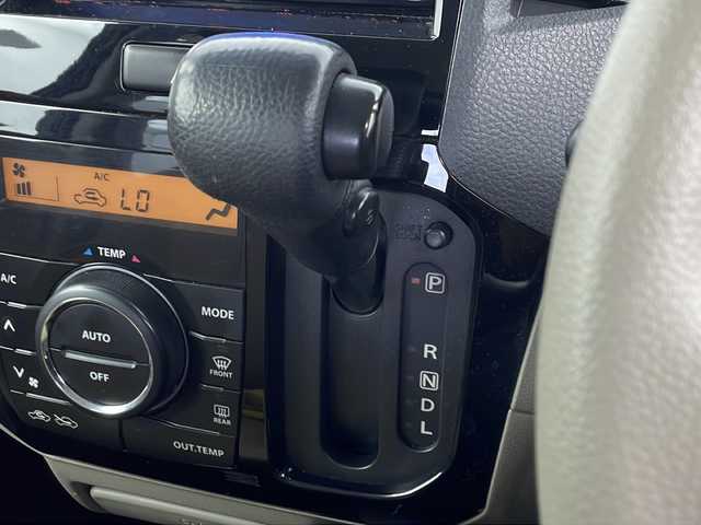 スズキ パレット X 愛知県 2011(平23)年 10.6万km ブルーイッシュブラックパール3 社外HDDナビ/・AM/FM/フルセグTV/CD/DVD/BT/USB/片側パワースライドドア/プッシュスタート/ETC/フルフラットシート/ベンチシート/HIDヘッドライト/電動ミラー/社外フロアマット/オートエアコン/ドアバイザー/W＋Sエアバック