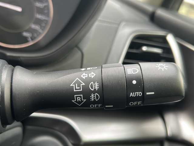 スバル インプレッサ スポーツ 2．0i－Lアイサイト 京都府 2018(平30)年 11.4万km クリスタルホワイトP KENWOODナビ/・フルセグTV/FM/AM/CD/DVD/BT/バックカメラ/レーダークルーズコントロール/衝突軽減防止/コーナーセンサー/レーンアシスト/BSM/SRH/横滑り防止装置/オートライト/フォグライト/アイドリングストップ/ETC/純正フロアマット/電動パーキングブレーキ/取扱説明書