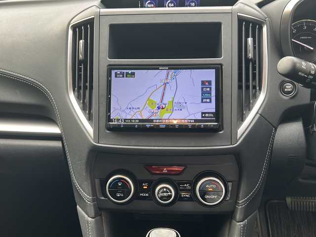 スバル インプレッサ スポーツ 2．0i－Lアイサイト 京都府 2018(平30)年 11.4万km クリスタルホワイトP KENWOODナビ/・フルセグTV/FM/AM/CD/DVD/BT/バックカメラ/レーダークルーズコントロール/衝突軽減防止/コーナーセンサー/レーンアシスト/BSM/SRH/横滑り防止装置/オートライト/フォグライト/アイドリングストップ/ETC/純正フロアマット/電動パーキングブレーキ/取扱説明書