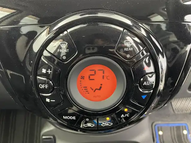 日産 ノート e－パワー X 富山県 2017(平29)年 2.2万km ブリリアントホワイトパール 純正ナビ【MM316D-W】/（AM/FM/CD/DVD/SD/AUX/BT）/フルセグＴＶ/アラウンドビューモニター/衝突被害軽減ブレーキ/レーンキープアシスト/オートLEDヘッドライト/横滑り防止装置/コーナーセンサー前後/デジタルインナーミラー/ETC/スマートキー×２/プッシュスタート/純正フロアマット/取扱説明書/保証書