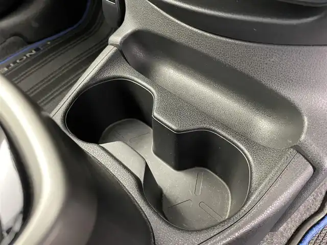 日産 ノート e－パワー X 富山県 2017(平29)年 2.2万km ブリリアントホワイトパール 純正ナビ【MM316D-W】/（AM/FM/CD/DVD/SD/AUX/BT）/フルセグＴＶ/アラウンドビューモニター/衝突被害軽減ブレーキ/レーンキープアシスト/オートLEDヘッドライト/横滑り防止装置/コーナーセンサー前後/デジタルインナーミラー/ETC/スマートキー×２/プッシュスタート/純正フロアマット/取扱説明書/保証書