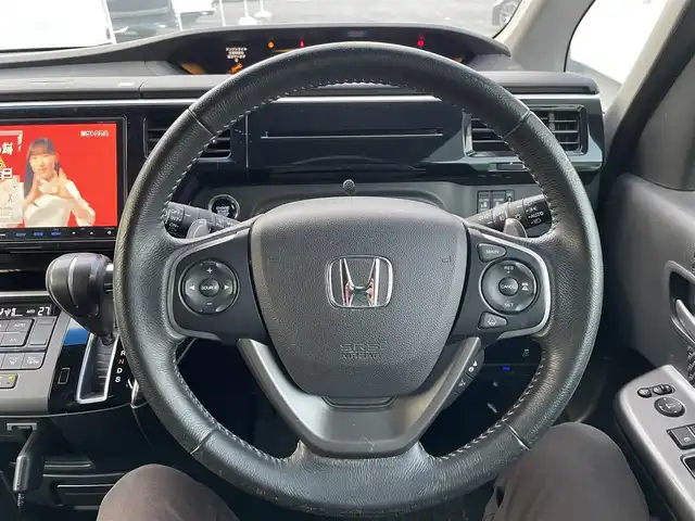 ホンダ ステップワゴン スパーダ クールスピリット 千葉県 2015(平27)年 12.5万km プレミアムスパイスパープルP ・純正ナビ（VXM-155VFNi）/・TV/BT/DVD/USB/・衝突被害軽減ブレーキ/・レーンキープアシスト/・レーダークルーズコントロール/・ビルドインETC/・パドルシフト/・シートヒーター/・LEDヘッドライト/・フォグランプ/・社外後席モニター（アルパイン）/・ビルトインETC/・純正17インチAW/・ワクワクゲート/・社外ドライブレコーダー/・スマートキー/・スペアキー有/・プッシュスタート/・保証書/・取扱説明書