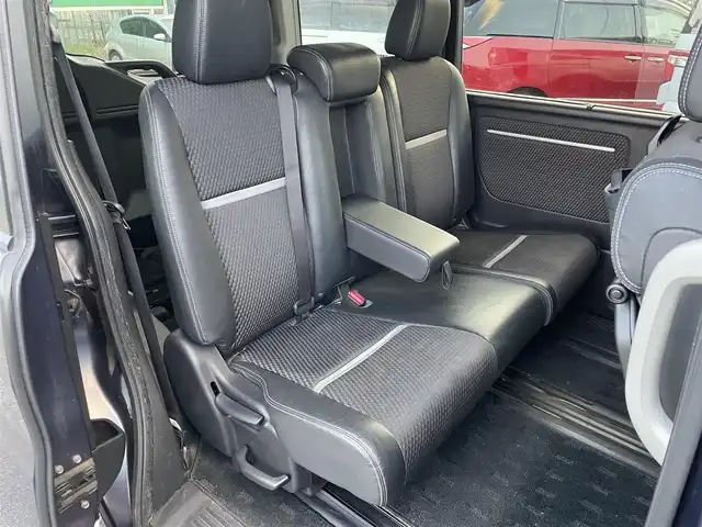 ホンダ ステップワゴン スパーダ クールスピリット 千葉県 2015(平27)年 12.5万km プレミアムスパイスパープルP ・純正ナビ（VXM-155VFNi）/・TV/BT/DVD/USB/・衝突被害軽減ブレーキ/・レーンキープアシスト/・レーダークルーズコントロール/・ビルドインETC/・パドルシフト/・シートヒーター/・LEDヘッドライト/・フォグランプ/・社外後席モニター（アルパイン）/・ビルトインETC/・純正17インチAW/・ワクワクゲート/・社外ドライブレコーダー/・スマートキー/・スペアキー有/・プッシュスタート/・保証書/・取扱説明書