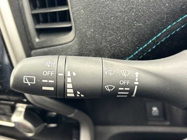 日産 セレナ ライダー 三重県 2018(平30)年 4.8万km ダイヤモンドブラック /禁煙車//純正ナビ（MM317D-W）//バックカメラ//片側パワースライドドア//ハンズフリースライドドア//クルーズコントロール//衝突軽減//ETC//革巻きステアリング//ステアリングスイッチ//アイドリングストップ