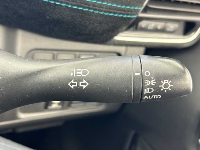 日産 セレナ ライダー 三重県 2018(平30)年 4.8万km ダイヤモンドブラック /禁煙車//純正ナビ（MM317D-W）//バックカメラ//片側パワースライドドア//ハンズフリースライドドア//クルーズコントロール//衝突軽減//ETC//革巻きステアリング//ステアリングスイッチ//アイドリングストップ