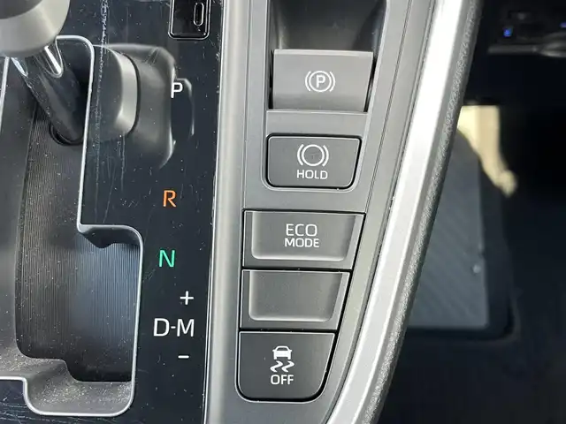 トヨタ ヴォクシー S－Z 奈良県 2023(令5)年 1.1万km スパークリングブラックパールクリスタルシャイン 純正10.5インチディスプレイオーディオ/(TV/BT/AppleCarPlay/AndroidAuto)/純正14インチフリップダウンモニター（V14T-R72R）/レーダークルーズコントロール/バックカメラ/ブラインドスポットモニター/前後コーナーセンサー/プリクラッシュセーフティ/レーンキープアシスト/両側パワースライドドア/パワーバックドア/ハーフレザーシート/全席シートヒーター/ヘッドアップディスプレイ/後席サンシェード/LEDヘッドライト/ETC2.0/純正17インチAW/保証書/取り扱い説明書/スペアキーX1