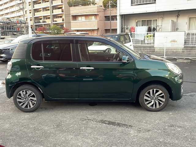 トヨタ パッソ モーダ　Gパッケージ 宮崎県 2016(平28)年 4.2万km ブラックマイカメタリック/ダークエメラルドマイカ 2トーン 純正ナビ Bluetooth バックカメラ フルセグTV CDチェンジャー コーナーセンサー（後ろ） アイドリングストップ プッシュスタート パワーウィンドウ パワーステアリング LEDライト