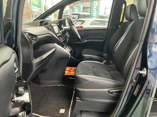 トヨタ ヴォクシー ZS 煌Ⅲ 神奈川県 2021(令3)年 2.8万km ブラッキッシュアゲハガラスフレーク 新車保証書/スマートキー/スペアキー/純正SDナビ・フルセグTV/CD・DVDビデオ・Bluetooth/バックカメラ/ビルトインETC2.0/両側パワースライドドア/トヨタセーフティセンス/・プリクラッシュセーフティシステム/・レーンディパーチャーアラート/・オートマチックハイビーム/・先行車発進告知機能/インテリジェントクリアランスソナー/クルーズコントロール/LEDヘッドライト/LEDフォグランプ/純正フロアーマット/純正ドアバイザー