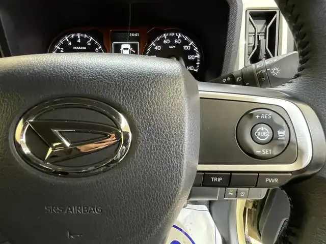 ダイハツ タフト G ターボ 岩手県 2020(令2)年 6.9万km サンドベージュメタリック ４WD/ターボ/ルーフレール/スカイフィールトップ/ワイヤレス充電/スマートアシスト/衝突回避支援ブレーキ/路外逸脱抑制機能/標識認識機能/先行車発進お知らせ機能/アダプティブクルーズコントロール/レーンキープコントロール/コーナーセンサー/アダプティブドライビングビーム/横滑り防止装置/アイドリングストップ/前席シートヒーター/純正ナビ/フルセグTV/バックカメラ/ドライブレコーダー/ETC/LEDヘッドライト/15インチスチールホイール