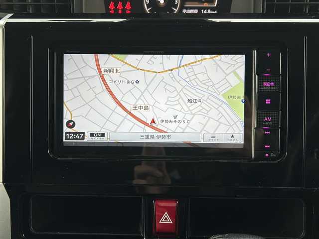 トヨタ ルーミー カスタムG 熊本県 2022(令4)年 5万km パールホワイトⅢ 社外７型ナビ　/両側パワースライド　/全方位カメラ /コーナーセンサー /クルーズコントロール /禁煙車 /スマートキー /スペアキー /Bluetooth /フルセグテレビ /LEDヘッドライト /シートカバー /フォグランプ