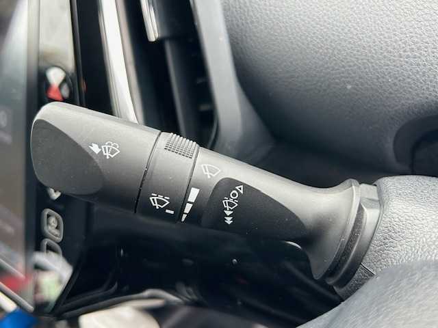 トヨタ プリウス ＰＨＶ S ナビパッケージ 茨城県 2017(平29)年 6.9万km アティチュードブラックマイカ 純正大型ナビ/クルーズコントロール/フルセグTV/Bluetooth搭載/パーキングアシスト機能/ドライブレコーダー/プラグインハイブリッド/ビルトインETC/オートライト/オートマチックハイビーム/エアバック/カーテンエアバック/横滑り防止機能/禁煙車/エンジンスタートボタン/衝突被害軽減システム/
