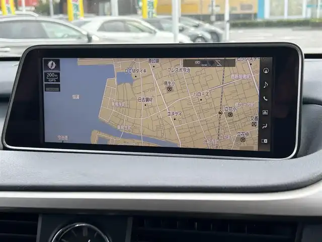 レクサス ＲＸ 450h バージョンL 愛媛県 2016(平28)年 10.7万km グラファイトブラックガラスフレーク 登録時走行距離：106256Km/純正メーカーOPメモリナビ/CD/DVD/BD/TV/BT/AM/FM/純正ビルトインETC2.0/全周囲カメラ/サンルーフ/カーテンエアバッグ/シートメモリー/レザーシート/パワーシート/全席シートヒーター/D+Nエアシート/電動セカンドシート/電動チルトステアリング/ステアリングヒーター/追従クルコン/横滑り防止装置/盗難防止装置/衝突軽減システム/前後コーナーセンサー/LEDヘッドライト/LEDフォグランプ/オートライト/オートハイビーム/フォグランプ/エンジンスタートボタン/スマートキー/純正アルミホイール/純正フロアマット