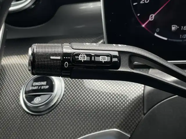 メルセデス・ベンツ Ｍ・ベンツ Ｃ２２０ｄ ステーションワゴン アバンギャルドAMGライン 東京都 2022(令4)年 4.4万km パール ナビゲーションＰＫＧ　/ＭＢＵＸ　/１２セグ　/３６０°カメラ　/ＨＵＤ　/パノラマＳＲ　/黒革　/前席Ｍ付Ｐシート　/ＡｐｐｌｅＣａｒＰｌａｙ　/ＡｎｄｒｏｉｄＡｕｔｏ　/純正前後Ｄレコ　/パドルＳ　/レーダーセーフＰＫＧ
