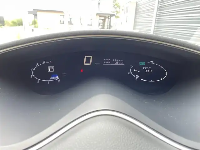 日産 セレナ 20X Vセレクション+セーフティ 道央・札幌 2016(平28)年 11.1万km インペリアルアンバーP 登録時走行距離110/845km/　４　W　D　/純正SDナビ(CD/DVD/FM/AM/SD/BT/USB)/ワンセグ（走行中視聴可能）/バックカメラ/全周囲カメラ/アイドリングストップ/ウィンカーミラー/クルーズコントロール（追従走行なし）/ドアバイザー/プッシュスタート/両側パワースライドドア/ETC/スペアキー×１/ウォークスルー/純正フロアマット/横滑り防止装置/コーナーセンサー/レーンキープアシスト/盗難防止装置/オートライト/衝突軽減ブレーキ/フォグランプ/ECOスイッチ/ステアリングスイッチ/イルミネーションコントロール/ヘッドライトレベライザー/電動格納ミラー/バニティミラー/ワイパー間欠時間コントローラー
