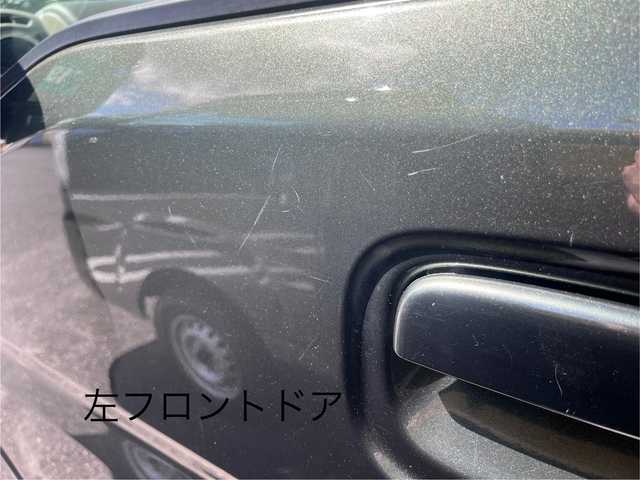 日産 ＮＶ１００クリッパー リオ G 三重県 2022(令4)年 2.5万km ＤグリーンＭ ナビ（FM/AM/Bluetooth/地デジTV/HDMI）/ETC/両側パワースライドドア/電動オートステップ(助手席側)/シートヒーター（運転席）/インテリジェントエマージェンシーブレーキ//　踏み間違い衝突防止アシスト//　エマージェンシーストップシグナル//　車線逸脱警報/ふらつき警報/先行車発進お知らせ//　ヒルアシスト/VDC/HIDヘッドランプ/オートライト/ハイビーム/メッキ枠付フロントフォグランプ/ボディ同色ドアミラー（電動オート格納機能/ウィンカー）/オートエアコンリアヒーター/オーバーヘッドシェルフ/USB電源ソケット/ソナー/インテリジェントキー/プッシュスタート/スペアキー