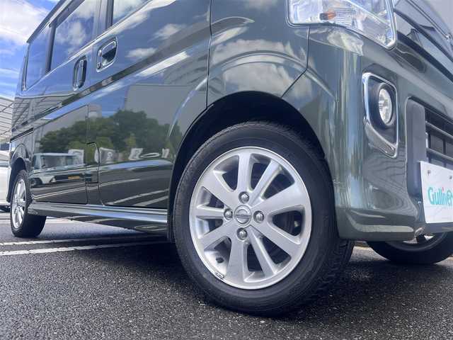 日産 ＮＶ１００クリッパー リオ G 三重県 2022(令4)年 2.5万km ＤグリーンＭ ナビ（FM/AM/Bluetooth/地デジTV/HDMI）/ETC/両側パワースライドドア/電動オートステップ(助手席側)/シートヒーター（運転席）/インテリジェントエマージェンシーブレーキ//　踏み間違い衝突防止アシスト//　エマージェンシーストップシグナル//　車線逸脱警報/ふらつき警報/先行車発進お知らせ//　ヒルアシスト/VDC/HIDヘッドランプ/オートライト/ハイビーム/メッキ枠付フロントフォグランプ/ボディ同色ドアミラー（電動オート格納機能/ウィンカー）/オートエアコンリアヒーター/オーバーヘッドシェルフ/USB電源ソケット/ソナー/インテリジェントキー/プッシュスタート/スペアキー
