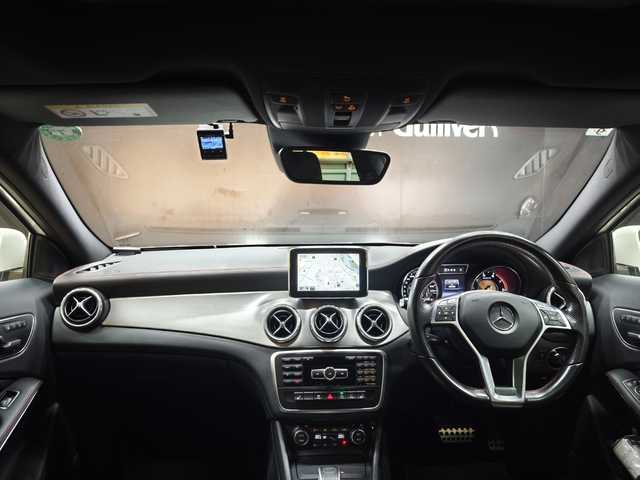 メルセデス・ベンツ ＧＬＡ４５ 4MATIC 群馬県 2015(平27)年 6.3万km 白 サンルーフ/レーダーセーフティパッケージ/社外前後ドラレコ/黒革シート/シートヒーター/運転席パワーシート/バックカメラ/純正HDDナビ/アイドリングストップ/コーナーセンサー/電動リヤゲート