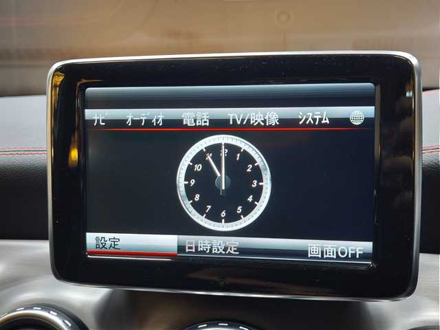 メルセデス・ベンツ ＧＬＡ４５ 4MATIC 群馬県 2015(平27)年 6.3万km 白 サンルーフ/レーダーセーフティパッケージ/社外前後ドラレコ/黒革シート/シートヒーター/運転席パワーシート/バックカメラ/純正HDDナビ/アイドリングストップ/コーナーセンサー/電動リヤゲート