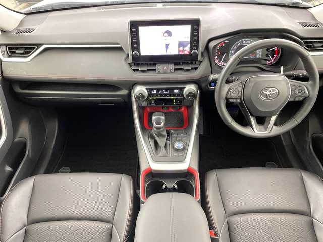 トヨタ ＲＡＶ４ アドベンチャー オフロードPKG 道央・札幌 2021(令3)年 4.6万km パール ・４WD/寒冷地仕様/・トヨタセーフティセンス/・プリクラッシュセーフティ/・レーダークルーズコントロール/・純正ディプレイオーディオ/・Bluetooth/USB/フルセグ/・パノラミックビューモニター/バックカメラ /・パワーバックドア /・レザーシート/運転席パワーシート/・運転席/助手席/シートヒーター/・運手席/助手席ベンチレーション/・純正エンジンスターター/・LED オートライト/オートハイビーム/・ブラインドスポットモニター/・AC100V/ETC