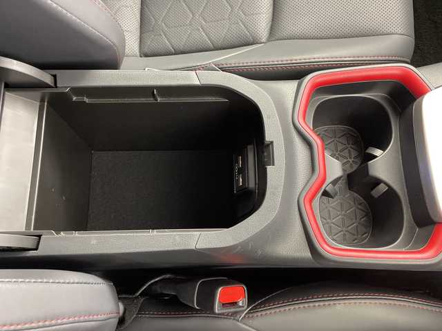 トヨタ ＲＡＶ４ アドベンチャー オフロードPKG 道央・札幌 2021(令3)年 4.6万km パール ・４WD/寒冷地仕様/・トヨタセーフティセンス/・プリクラッシュセーフティ/・レーダークルーズコントロール/・純正ディプレイオーディオ/・Bluetooth/USB/フルセグ/・パノラミックビューモニター/バックカメラ /・パワーバックドア /・レザーシート/運転席パワーシート/・運転席/助手席/シートヒーター/・運手席/助手席ベンチレーション/・純正エンジンスターター/・LED オートライト/オートハイビーム/・ブラインドスポットモニター/・AC100V/ETC