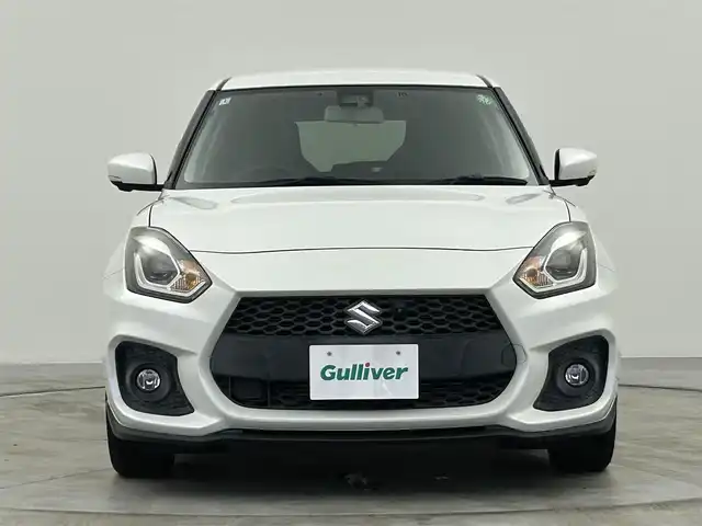 スズキ スイフト スポーツ セーフティPKG 群馬県 2018(平30)年 2.5万km ピュアホワイトP 社外８インチナビ　全方位カメラ　レーダークルーズコントロール　ＬＥＤ　ハイビームアシスト　シートヒーター　純正１７インチＡＷ　ドライブレコーダー　ステアリングリモコン　ＥＴＣ　スマートキー　禁煙車