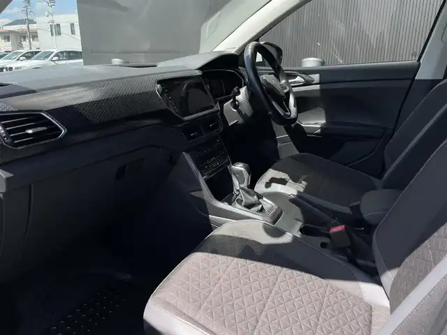 フォルクスワーゲン ＶＷ Ｔ－クロス TSI スタイル 長野県 2022(令4)年 2.1万km 白 当店買取車/ACC/レーンキープ/DiscoverProナビ/CarPlay対応/バックカメラ/パークアシスト/パークセンサー/ディスプレイメーター/LEDヘッドライト/ETC /マートキー