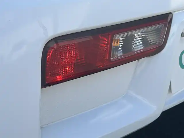 スズキ アルト F 秋田県 2020(令2)年 3.4万km スペリアホワイト ４WD/純正オーディオ（AM/FM/CD)/リモコンキー/純正アルミ/MTモード付AT/運転席シートヒーター/純正フロアマット/純正ドアバイザー/ヘッドライトレベライザー/キーレスエントリー/横滑り防止/盗難防止装置/寒冷地仕様/保証書/取扱説明書/記録簿