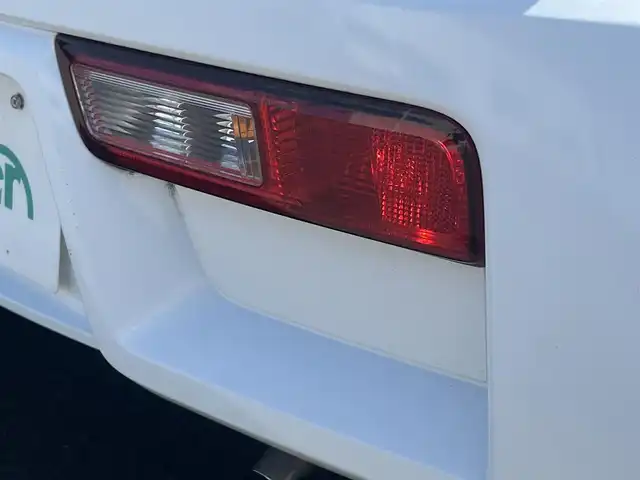 スズキ アルト F 秋田県 2020(令2)年 3.4万km スペリアホワイト ４WD/純正オーディオ（AM/FM/CD)/リモコンキー/純正アルミ/MTモード付AT/運転席シートヒーター/純正フロアマット/純正ドアバイザー/ヘッドライトレベライザー/キーレスエントリー/横滑り防止/盗難防止装置/寒冷地仕様/保証書/取扱説明書/記録簿