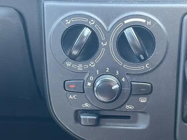 スズキ アルト F 秋田県 2020(令2)年 3.4万km スペリアホワイト ４WD/純正オーディオ（AM/FM/CD)/リモコンキー/純正アルミ/MTモード付AT/運転席シートヒーター/純正フロアマット/純正ドアバイザー/ヘッドライトレベライザー/キーレスエントリー/横滑り防止/盗難防止装置/寒冷地仕様/保証書/取扱説明書/記録簿