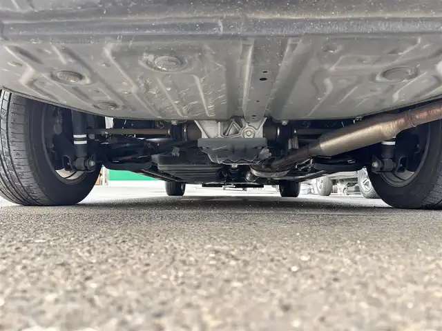 トヨタ ヴォクシー ZS 煌Ⅱ 宮城県 2019(平31)年 5万km ブラック 純正ナビ/(フルセグTV/CD/SD/BT)/バックカメラ/プリクラッシュセーフティー/レーンディパーチャーアラート/クリアランスソナー/先行車発進告知/クルーズコントロール/パーキングサポートブレーキ/オートハイビーム/ドライブレコーダー前後/ビルトインETC/デュアルオートエアコン/MTモード付AT/ドライブセレクト/革巻きステアリング/ステアリングスイッチ/オートライト/アイドリングストップ/両側パワースライドドア/ふらつき防止/プッシュスタート＆スマートキー/ウインカー付き電動格納ミラー/ドアバイザー/フロアマット/キャンセラー/LEDヘッドライト/フォグランプ/純正16インチAW