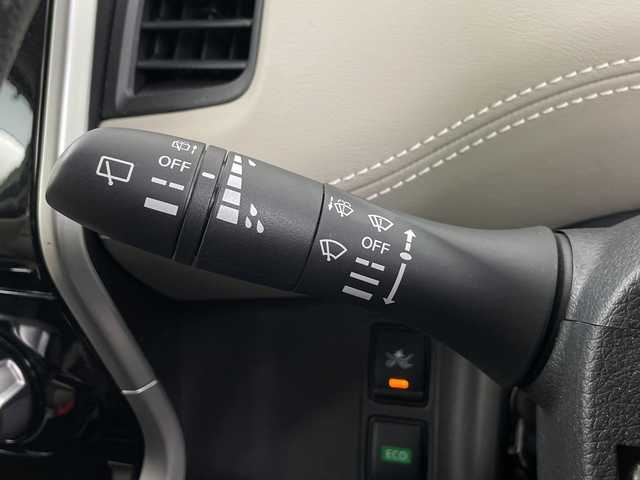 日産 セレナ ハイウェイスターVセレクションⅡ 埼玉県 2018(平30)年 5.8万km ブリリアントホワイトパール 純正ナビ/　(Bluetooth/iPod/CD/DVD/USB/FM/AM)/フルセグテレビ/全方位カメラ/純正フリップダウンモニター/ETC/両側パワースライドドア/パーキングアシスト/クルーズコントロール/衝突被害軽減ブレーキ/クリアランスソナー/プッシュスタート/オートLEDライト/純正フロアマット/純正16インチアルミホイール